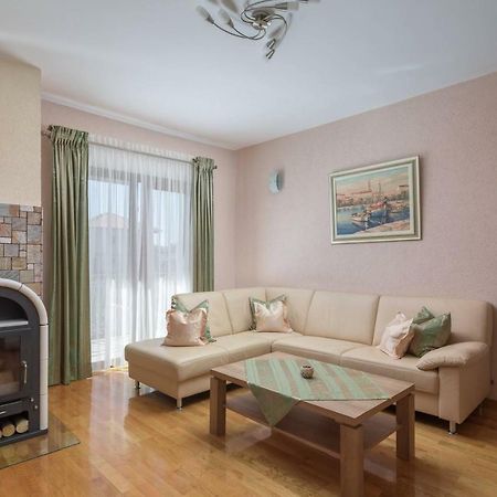 Apartment Novi Kaštela Zewnętrze zdjęcie