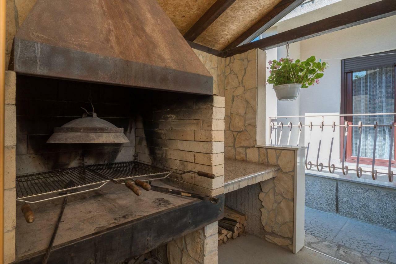 Apartment Novi Kaštela Zewnętrze zdjęcie