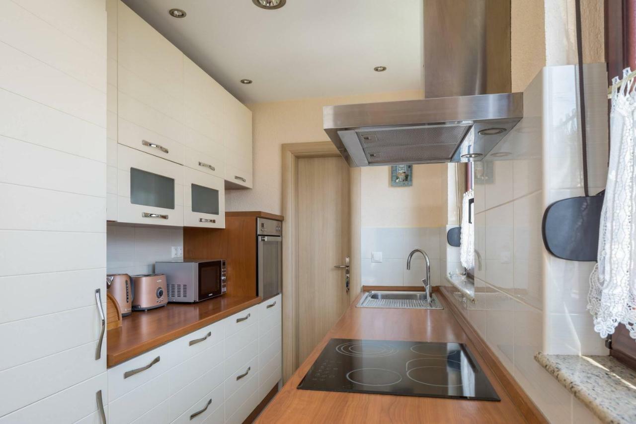 Apartment Novi Kaštela Zewnętrze zdjęcie